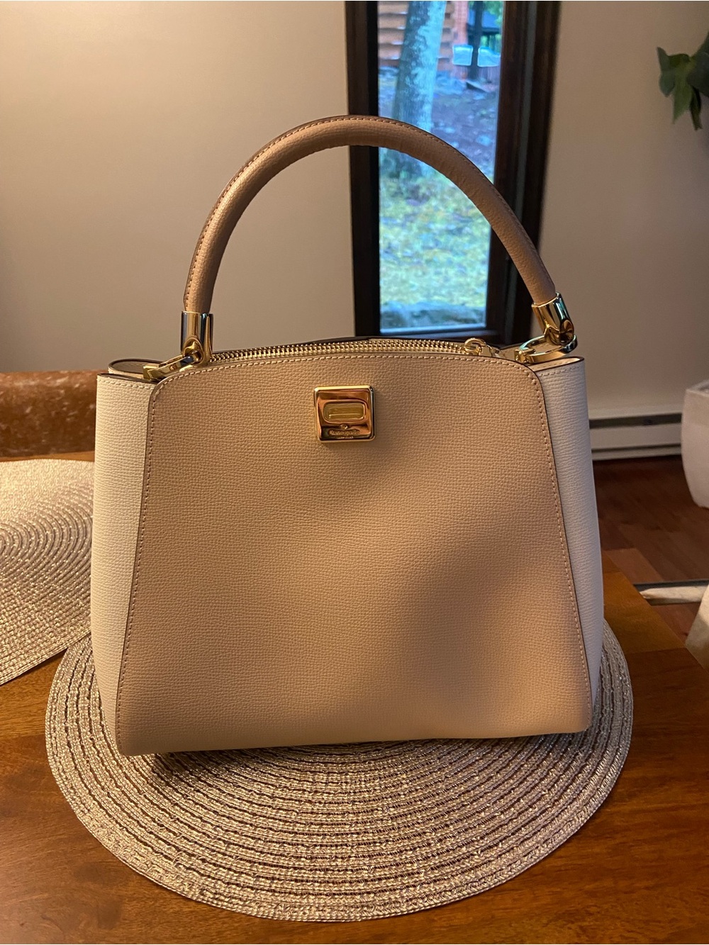 Kate Spade beige white handbag purse